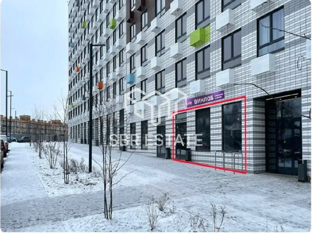 Продажа коммерческого помещения с арендатором магазин Винлаб