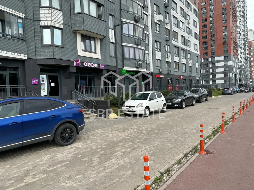 Продажа торгового помещения в ЖК Южная Битца