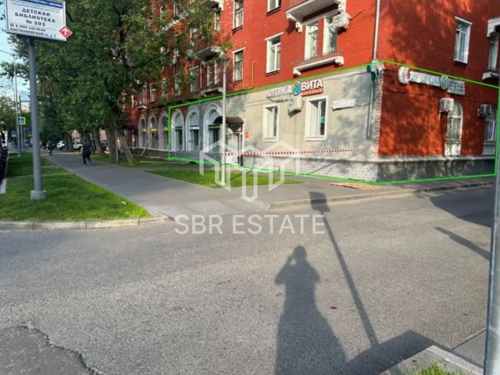 Продажа торгового помещения с арендаторами Винлаб, Аптека Вита.