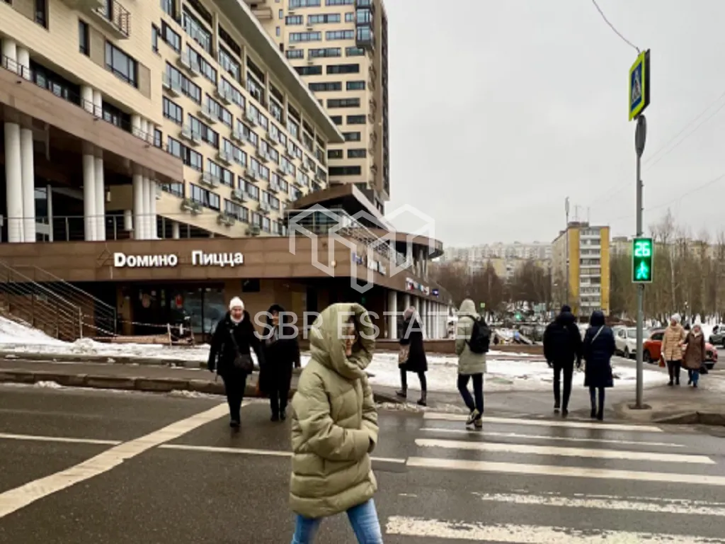 Продажа торгового помещения с арендатором пиццерия Доминос у метро