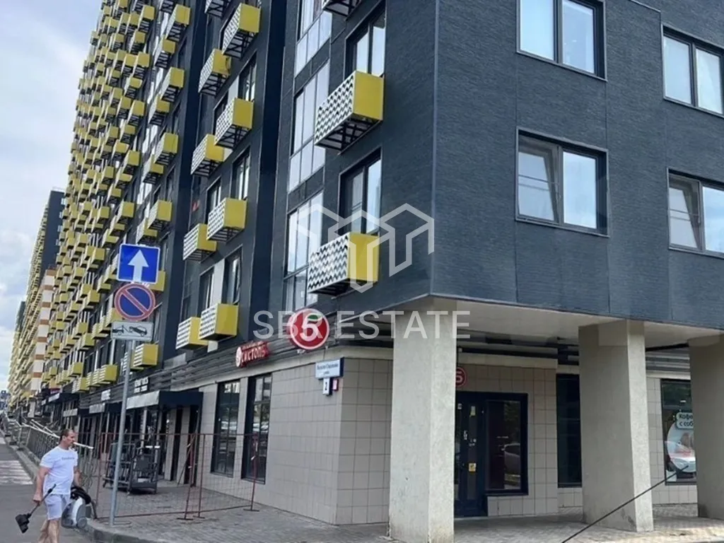 Продажа коммерческого помещения с арендатором Бристоль