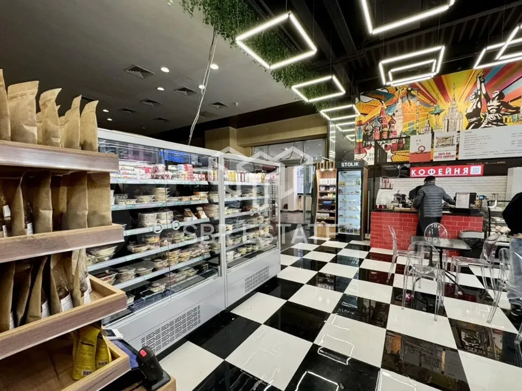 Продажа коммерческого помещения с арендаторами Кофейней, кафе, и др.