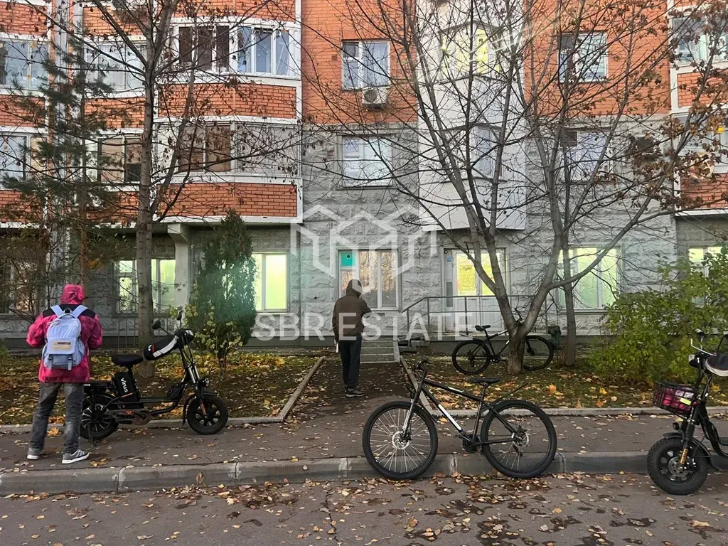 Продажа торгового помещения с арендатором магазин Самокат